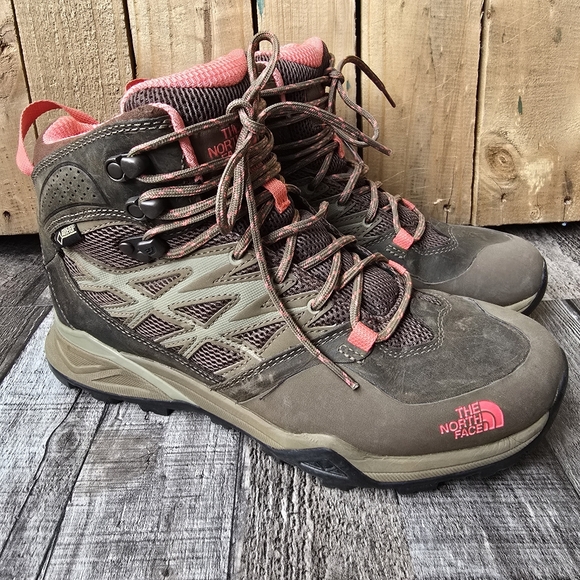 The North Face Hedgehog Mid Hiking Boot Gore-Tex Brown Pink Womens Size 9 - Picture 1 of 13